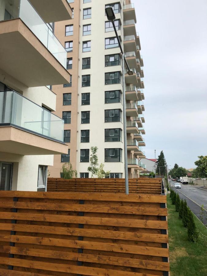 Luxury Westpark 2-Room Apartment Lakeview W5 Bukarest Exterior foto